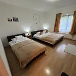 Francesco Apartmanhaz * ולנצה